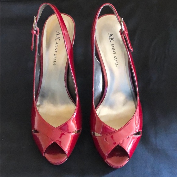 Anne Klein Dark Red Patent Leather Sandals, Sz 7 - Picture 3 of 8
